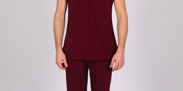 Uzun Saatler Çalışanlar İçin Medikal Kıyafet Seçimi